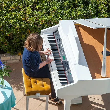 Terminal - Caroli 3*